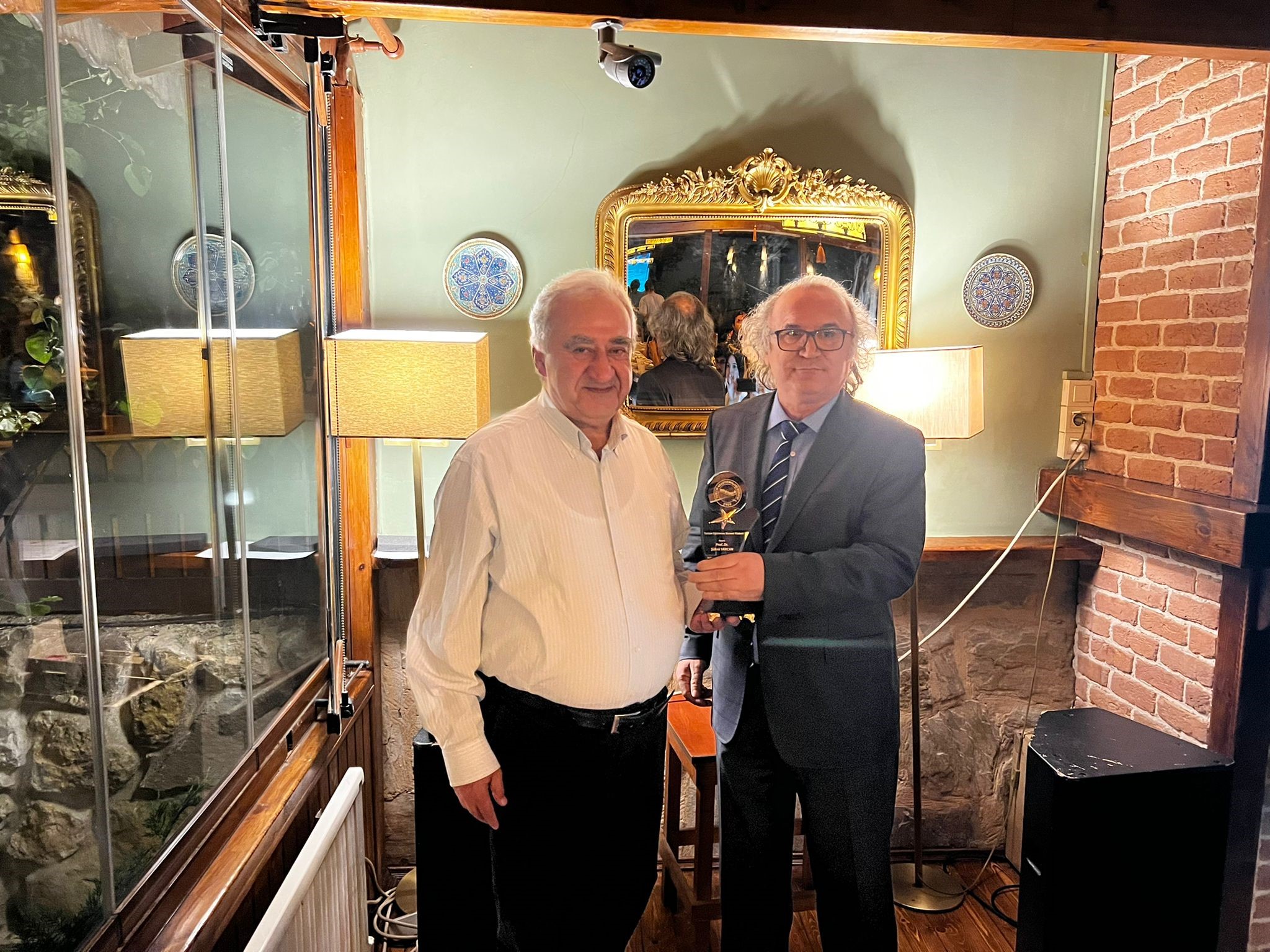 Turizm Eğitimine Hizmet Ödülü Prof. Dr. Şükrü Recep Yarcan’a verildi